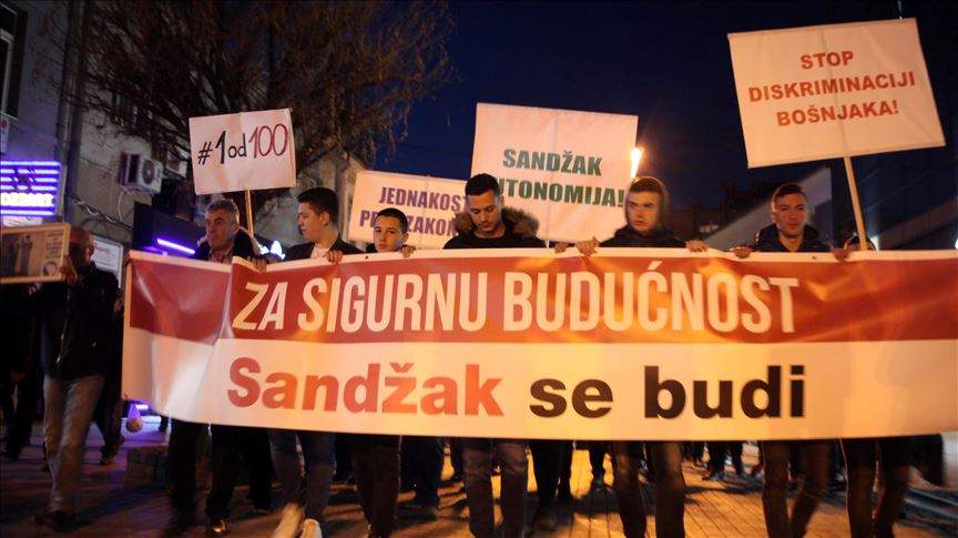 Novi Pazar: Protest protiv vlasti u Srbiji, organizator SDA Sandžaka (Video)
